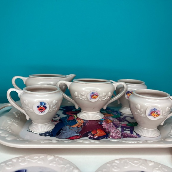 Vintage Sesame Street Toy Tea Set 10 Pieces Plates Cups Tray Zoe & Elmo Rare - Picture 6 of 6